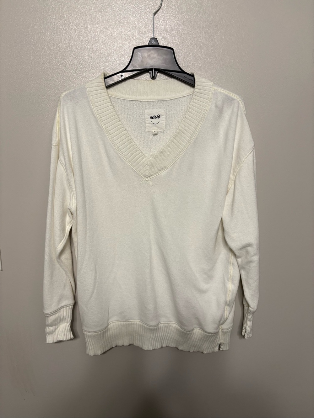 aerie Ivory V-Neck Sweater